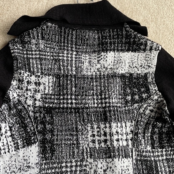 🆕DEBRA C Beverly Hills Stunning Wool Long Sweater Cardigan Jacket sz S - Picture 13 of 16